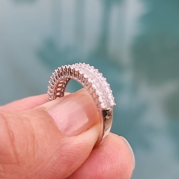 STERLING SILVER 3 Row CZ Anniversary Wedding Band Ring Size 8 Baguettes Round - Picture 8 of 15